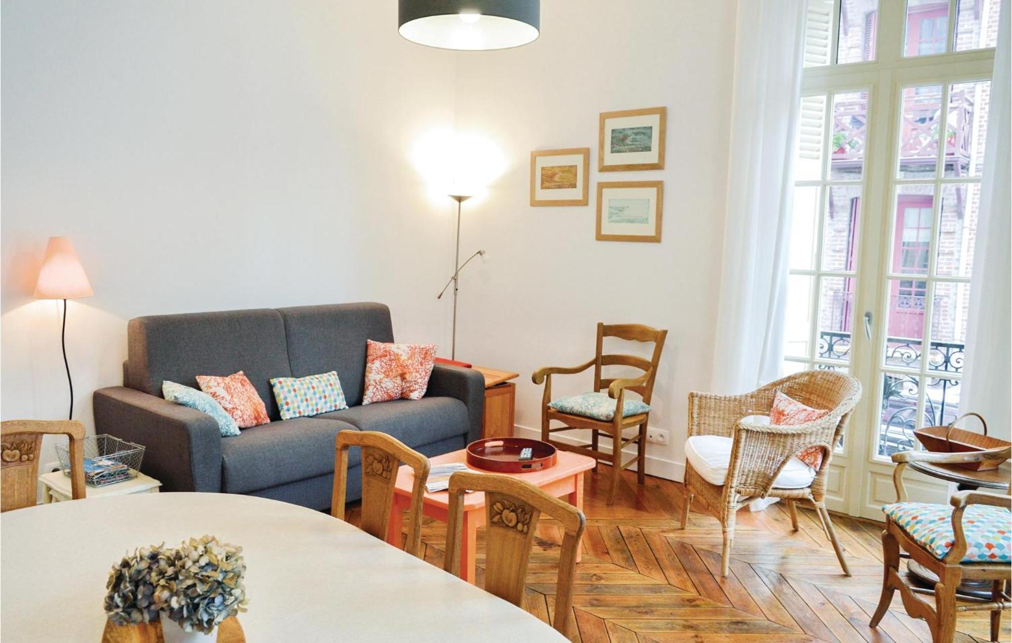 2 Bedroom Awesome Apartment In Mers-Les-Bains Εξωτερικό φωτογραφία