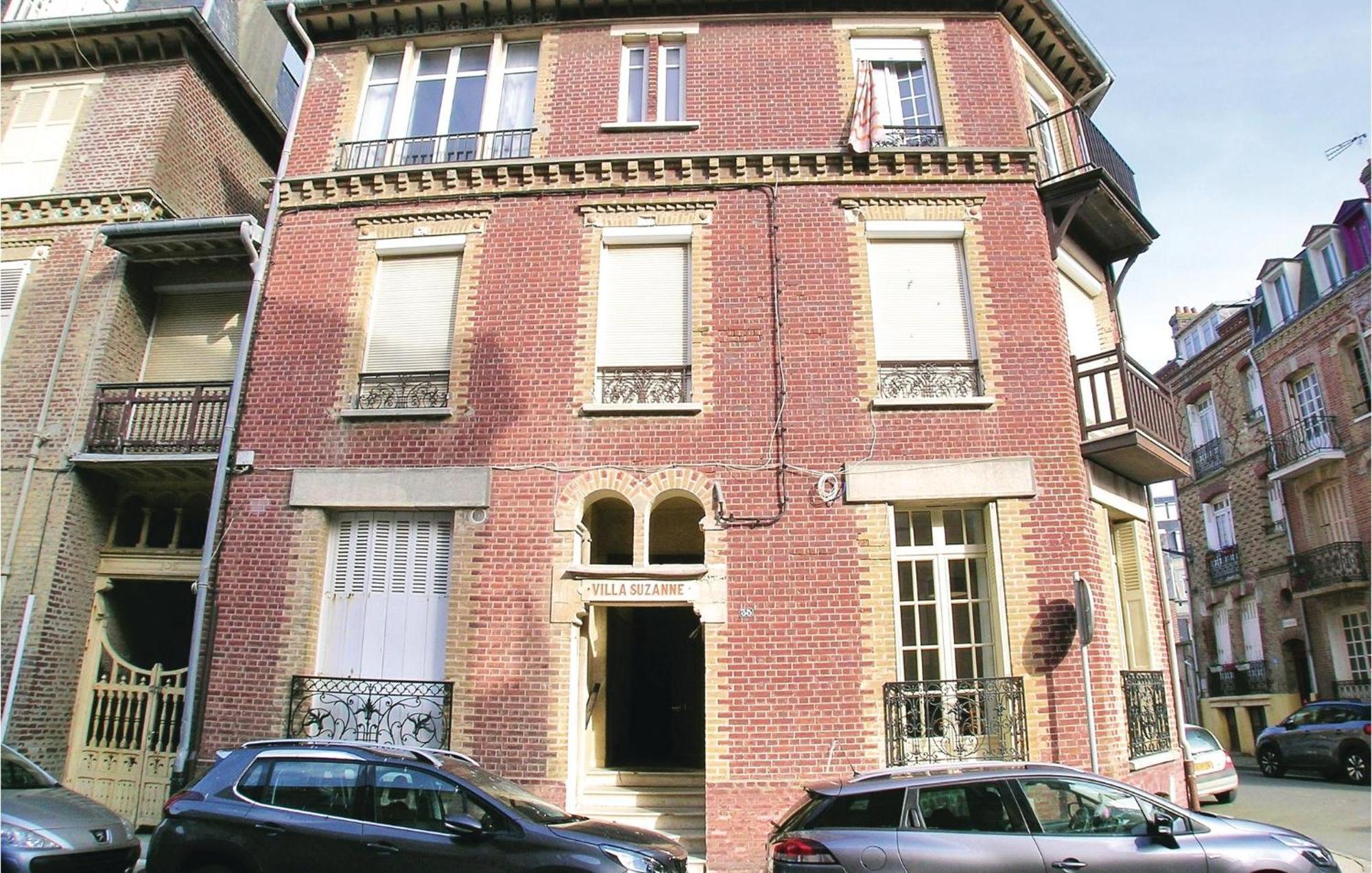 2 Bedroom Awesome Apartment In Mers-Les-Bains Εξωτερικό φωτογραφία